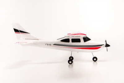 Модель самолета F949 Cessna 182