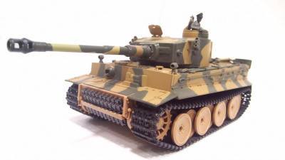 Модель танка HQ782