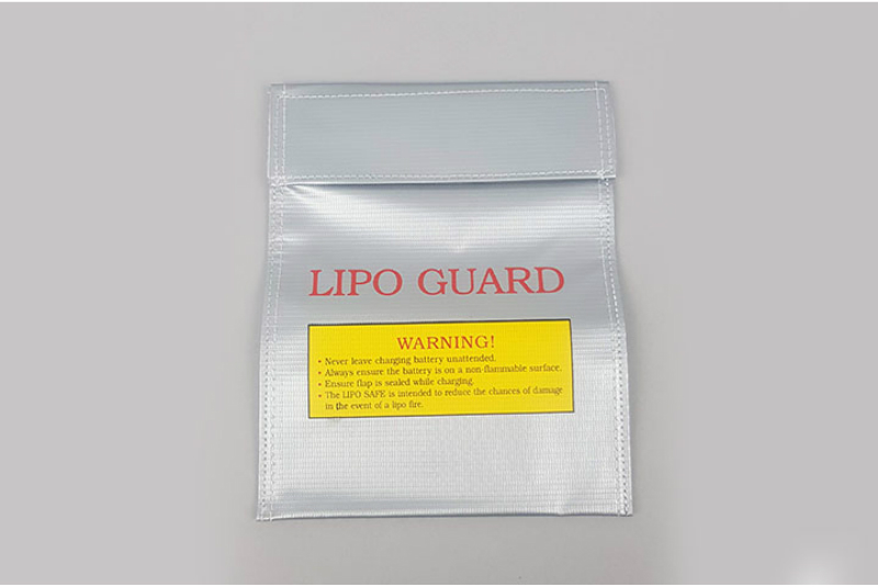 Сумка для аккумуляторов Fuse Lithium Battery Guard Safe Bag (Silver)