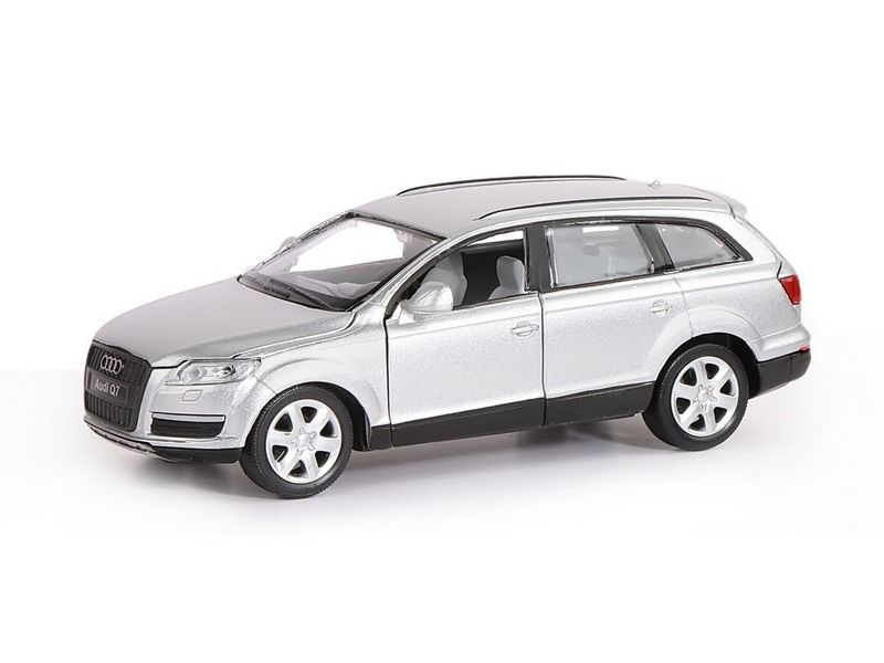 Машина ''АВТОПАНОРАМА'' Audi Q7, серебряный, 1/32, свет, звук, инерция, в/к 17,5*13,5*9 см