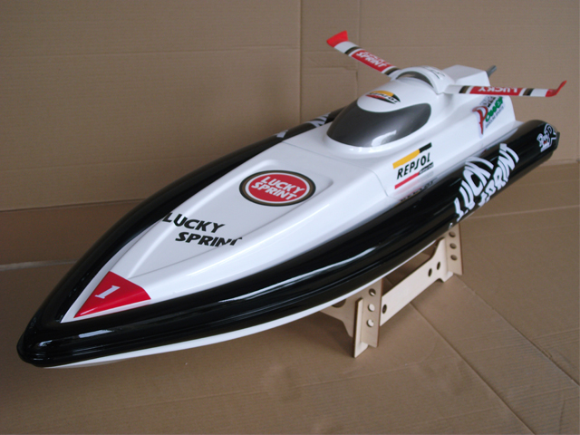 Радиоуправляемая лодка Lucky Sprint 26cc