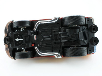 Р/У машина Дракон из серии Muscle Сar с гоночным Мотором 1/16 + свет + звук пульт пистол. типа