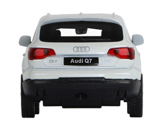 Машина АВТОПАНОРАМА Audi Q7, белый, 1/43, инерция, в/к 17,5*12,5*6,5 см