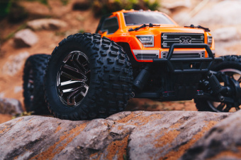 ARRMA Granite BLX 3S 4x4 1/10 (оранжевый)