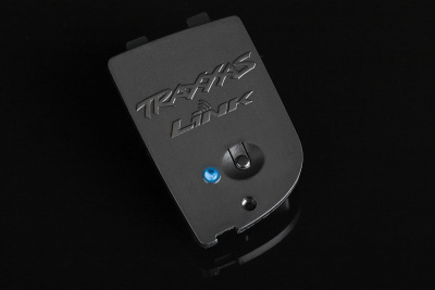 Радиоуправляемый монстр TRAXXAS Revo 3.3 Nitro 1:10 4WD TQi Bluetooth module TSM Серебристый