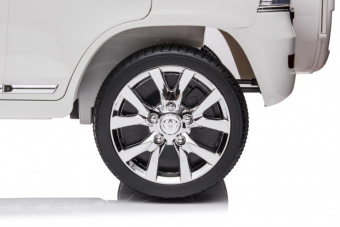 Детский электромобиль Toyota Land Cruiser (12V, пульт управления) Белый