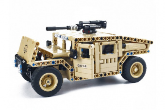 Радиоуправляемый конструктор военный джип QiHui Technics 4CH 2.4G 502 детали