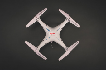 Радиоуправляемый квадрокоптер с FPV камерой SYMA X5SW 4CH quadcopter with 6AXIS GYRO