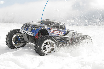 E-Maxx 1/10 4WD Brushed TQi Ready to Bluetooth Module Fast Charger
