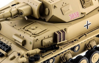 Радиоуправляемый танк Heng Long 1:16 DAK Pz. Kpfw.IV Ausf. F-1 2.4GHz