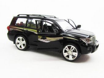Машина XLG  TOYOTA PRADO/MERCEDES G55 M923J/M923K 1/24, свет, звук, инерция (1/8шт.) б/к