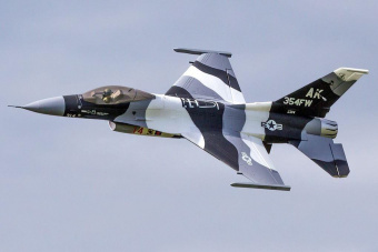 Модель самолета FreeWing F-16 (Alaska Snow Camo) KIT Plus