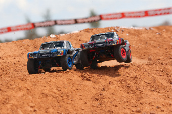 LaTrax SST 1/18 4WD Fast Charger