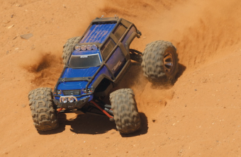 Радиоуправляемый монстр Traxxas 1:16 Summit VXL Brushless 4WD 2.4 Ghz, электро, RTR