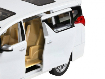 Машина ''АВТОПАНОРАМА'' Toyota Alphard, белый, 1/29, свет, звук, инерция, в/к 20*10*11 см