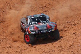 LaTrax SST 1/18 4WD Fast Charger