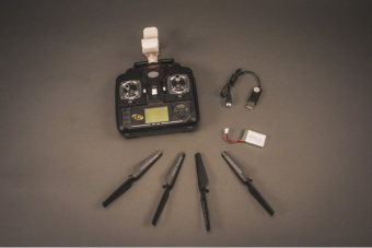 Радиоуправляемый квадрокоптер Syma X5SC 2.4G