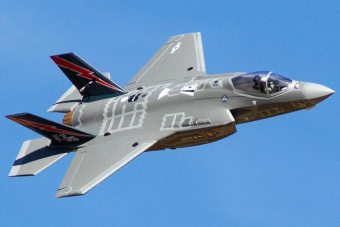 Модель самолета FreeWing F-35 Lightling II (NEW) KIT Plus