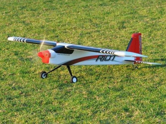 Радиоуправляемый самолет Top RC Riot 1400мм 2.4G 4-ch LiPo RTF