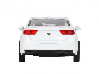 Машина ''АВТОПАНОРАМА'' KIA K7, белый, 1/41, инерция, в/к 17,5*12,5*6,5 см