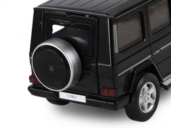 Машина АВТОПАНОРАМА Mercedes-Benz G350d, черный, 1/32, свет, звук, инерция, в/к 18*9*13,5 см