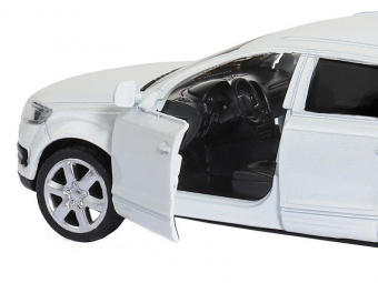 Машина АВТОПАНОРАМА Audi Q7, белый, 1/43, инерция, в/к 17,5*12,5*6,5 см