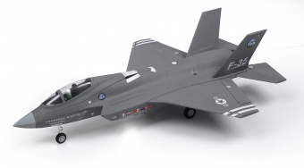 Радиоуправляемый самолёт FMS F-35 V2