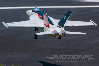 Модель самолета FreeWing F/A-18 ''Tophatters'' 4S PNP (64мм)