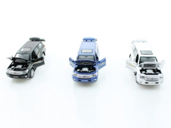 Машина 1:32 Toyota Land Cruiser свет, звук, инерция 15,5см (1/12шт.) б/к