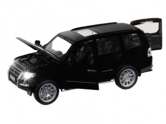 Машина ''АВТОПАНОРАМА'' Mitsubishi Pajero 4WD Tubro, черный, 1/33, свет, звук, в/к 17,5*13,5*9 см