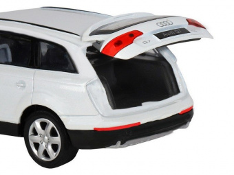 Машина ''АВТОПАНОРАМА'' Audi Q7, белый, 1/32, свет, звук, инерция, в/к 17,5*13,5*9 см
