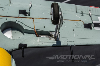 Модель самолета FreeWing Focke-Wulf FW-190 KIT
