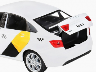 Машина ''АВТОПАНОРАМА'' Яндекс.Такси  LADA VESTA, белый, 1/24, свет. звук. эффект., инерция, в/к 24,5*12,5*10,5 см