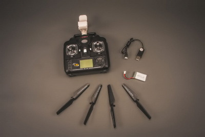 Радиоуправляемый квадрокоптер с FPV камерой SYMA X5SW 4CH quadcopter with 6AXIS GYRO