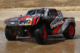 LaTrax SST 1/18 4WD Fast Charger