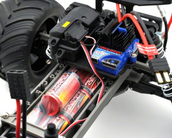 Радиоуправляемый автомобиль 1:10 Traxxas Grinder 2WD RTR