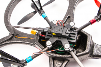 V393A Quadcopter (Brushless FPV 5.8 GHz)