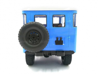 Радиоуправляемая машина WPL Toyota FJ40 (голубая) 4WD 2.4G 1/16 RTR