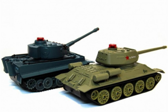 Радиоуправляемый танковый бой Abtoys Т34 и Tiger 1:32