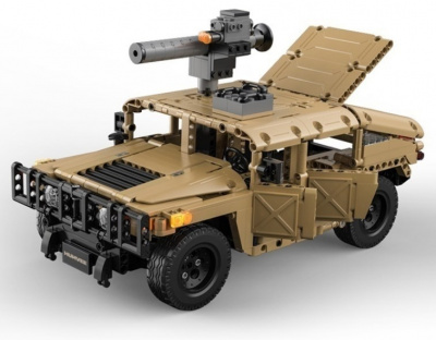 Радиоуправляемый конструктор CADA военный бронированный автомобиль HumVee (628 деталей)