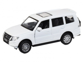 Машина ''АВТОПАНОРАМА'' Mitsubishi Pajero 4WD Tubro, белый, 1/43, инерция, в/к 17,5*12,5*6,5 см