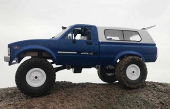 Радиоуправляемая машина WPL пикап Hilux (синяя) 4WD 2.4G 1/16 RTR