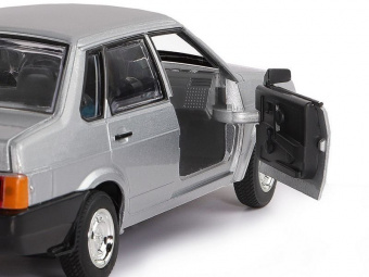 Машина ''АВТОПАНОРАМА'' ВАЗ 21099, 1/22, серебряный, инерция,  в/к 24,5x12,5x10,5 см