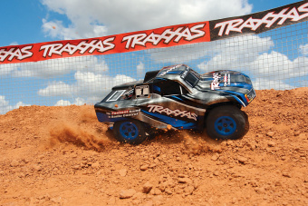 LaTrax SST 1/18 4WD Fast Charger
