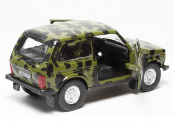 Машина Autotime ''LADA 4x4'' армейская 1:36