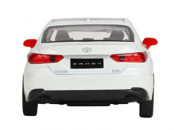 Машина АВТОПАНОРАМА Яндекс GO Toyota Camry, 1/43, белый, инерция, откр. двери, 17,5*12,5*6,5 см