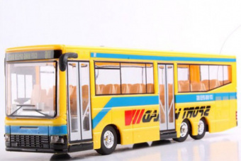 1:76 City Bus