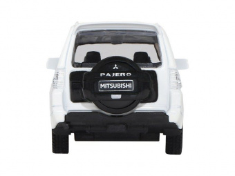 Машина ''АВТОПАНОРАМА'' Mitsubishi Pajero 4WD Tubro, белый, 1/43, инерция, в/к 17,5*12,5*6,5 см