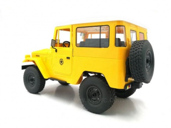 Радиоуправляемая машина WPL Toyota FJ40 (желтая) 4WD 2.4G 1/16 RTR