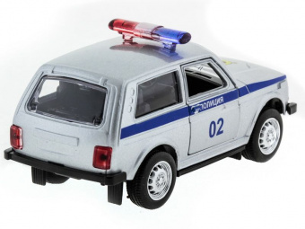 Машина ''АВТОПАНОРАМА'' инерц. ВАЗ 2121 1/50, в/к 12*7*5,5 см, серебристая